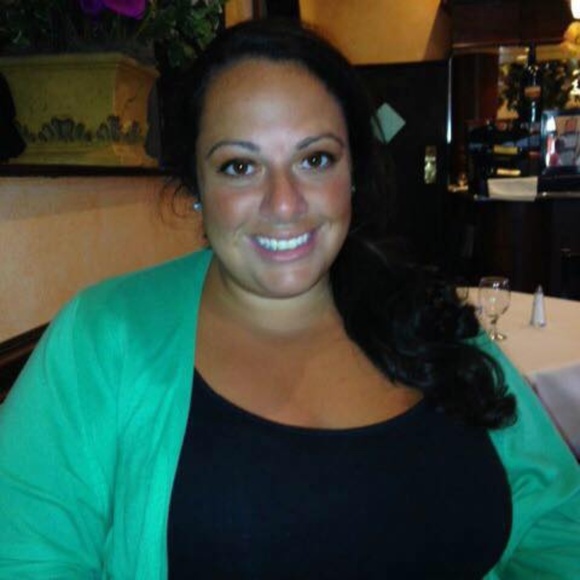 Meet your Posher, Nicole! - Picture 1 of 1